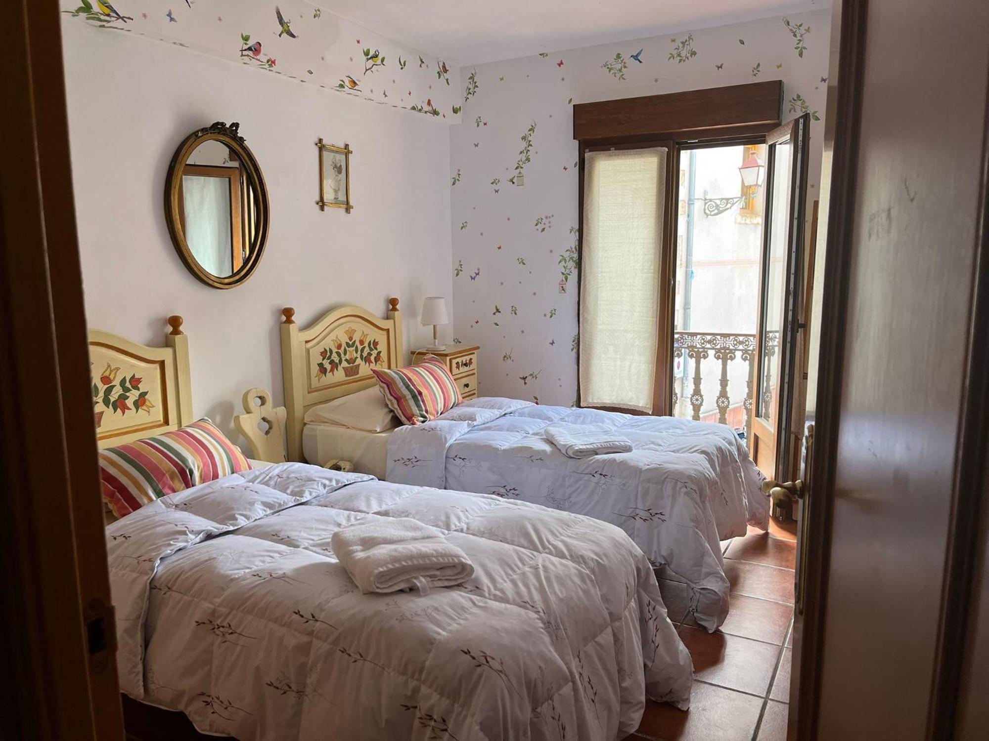 La Casa De Paloma En La Plaza Encanto Historico Riaza Dış mekan fotoğraf